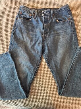 Levi’s 501 Skinny Jeans W29 L30 Medium Wash Women’s 29502-0142
